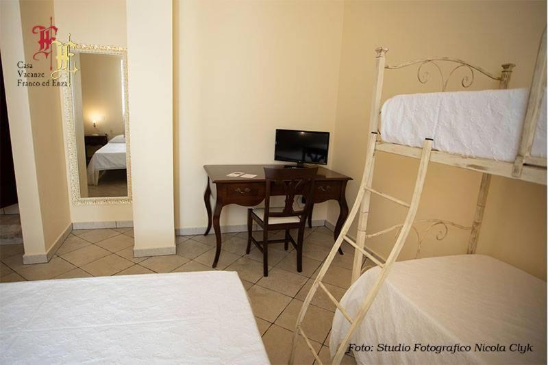San Gregorio Magno Casa Vacanze - Franco Ed Enza Bed & Breakfast エクステリア 写真